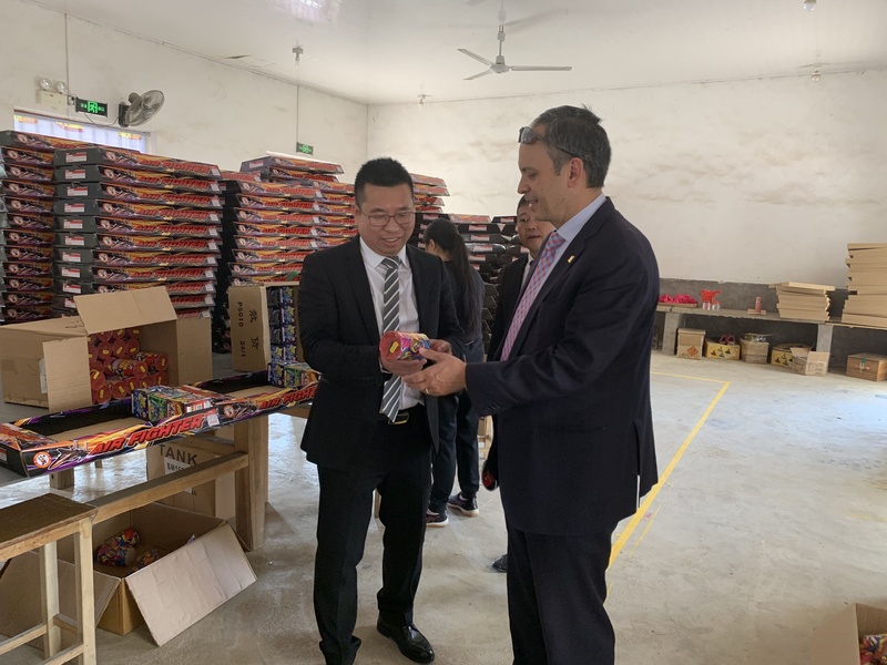 Liuyang Mandarin Fireworks Co., Ltd. linea di produzione del produttore