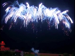 I fuochi d'artificio professionali dei colpi del mandarino 50 agglutinano la pirotecnica cinese dei fuochi d'artificio