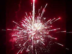 138 colpi cinesi Cielo colorato Torta per consumatori Fuochi d'artificio pirotecnica Per la celebrazione all'aperto