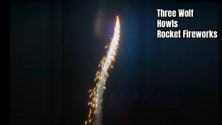 Fuochi d'artificio a razzo da 1 "piccoli colpi di cielo Tre ululati di lupi Fuochi d'artificio giocattolo a razzo Pirotecnici