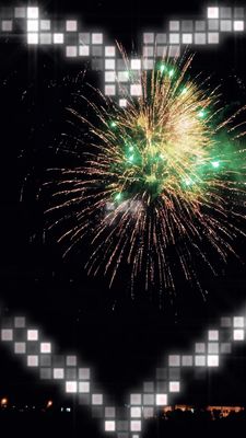 I colpi del professionista 36 del mandarino salutano i fuochi d'artificio cinesi dei fuochi d'artificio del dolce