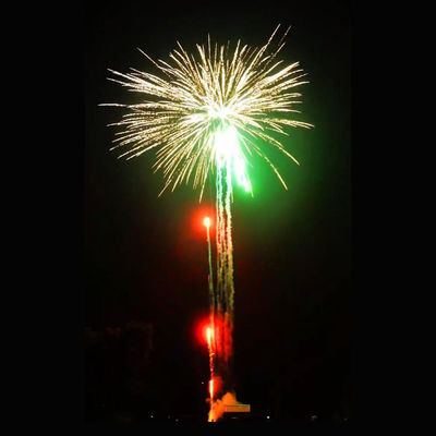 Fuochi d'artificio all'aperto del dolce dei petardi del dolce per i petardi di Halloween per nozze