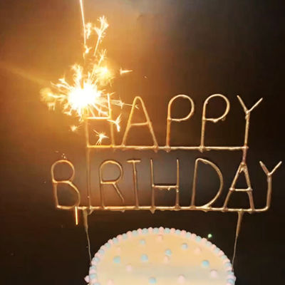 Stelle filante Pyro fredde dei fuochi d'artificio della festa nuziale fredda dei fuochi d'artificio dei fuochi d'artificio delle stelle filante di buon compleanno