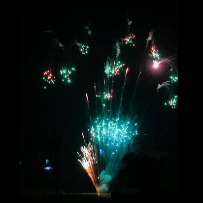 Fuochi d'artificio per torte cinesi all'aperto pirotecnica multicolore