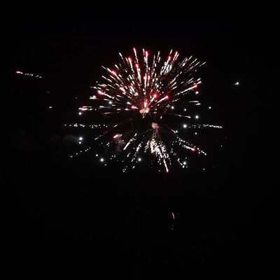 48 colpi Torta fuochi d'artificio Tipo Festival Celebrazione Pirotécnica Fuochi d'artificio all'aperto