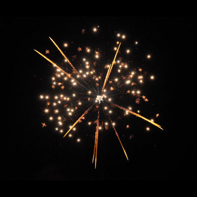 Fabbrica all'ingrosso 24 colpi torta fuochi d'artificio all'ingrosso cinese esportazione pirotecnica per il matrimonio festa fuochi d'artificio