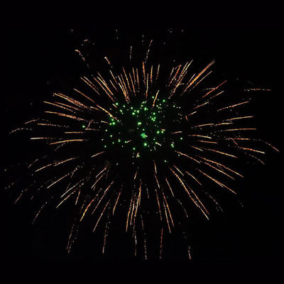 Cinese 2,75 pollici 36 colpi Torta di consumo fuochi d'artificio 1.4 Pro Fire Cracker Torta fuochi d'artificio pirotecnica per il Capodanno