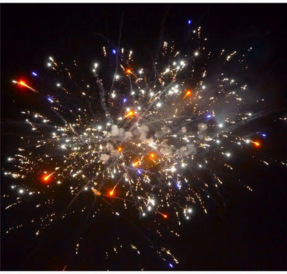 Fabbrica cinese all'ingrosso 200G 16 colpi forma ventola torta consumatore fuochi d'artificio personalizzati Liuyang fornitore di fuochi d'artificio 2025