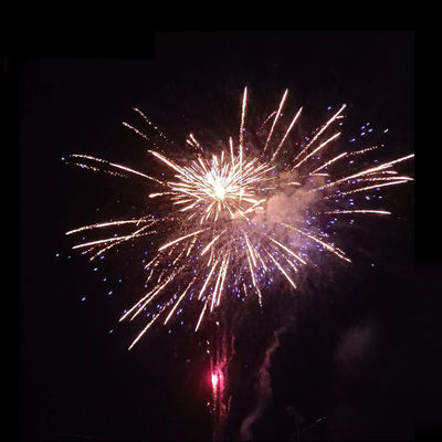Fuochi d'artificio pirotecnici all'ingrosso di fabbrica mandarino 177 colpi fuochi d'artificio per consumatori grandi fuochi d'artificio a torta nuovi fuochi d'artificio con effetti sorprendenti