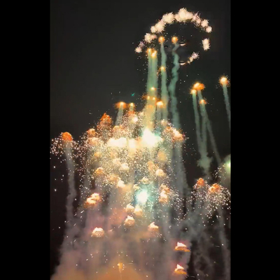 Fuochi d'artificio all'ingrosso cinesi mandarino a forma di medusa volante rotante giocattolo fuochi d'artificio con fuochi d'artificio ad anello pirotecnici Capodanno
