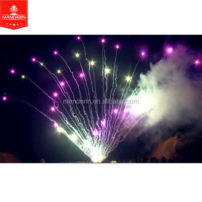 La pirotecnica Feux D'Artifice del mandarino di Fuochi D'Artificio 100 fuochi d'artificio dei colpi agglutina la forma Feu D'Artifice di X