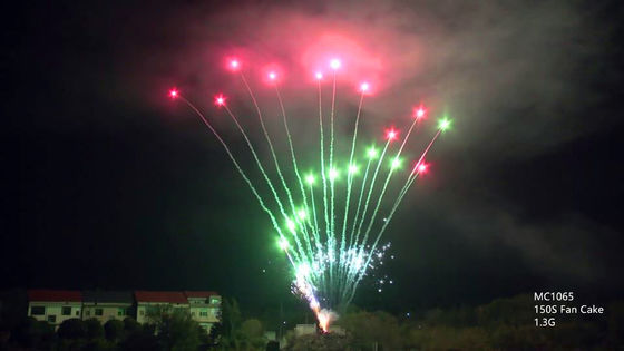 I fuochi d'artificio professionali della pirotecnica dei colpi 1.3g Un0335 dell'OEM 150 agglutinano